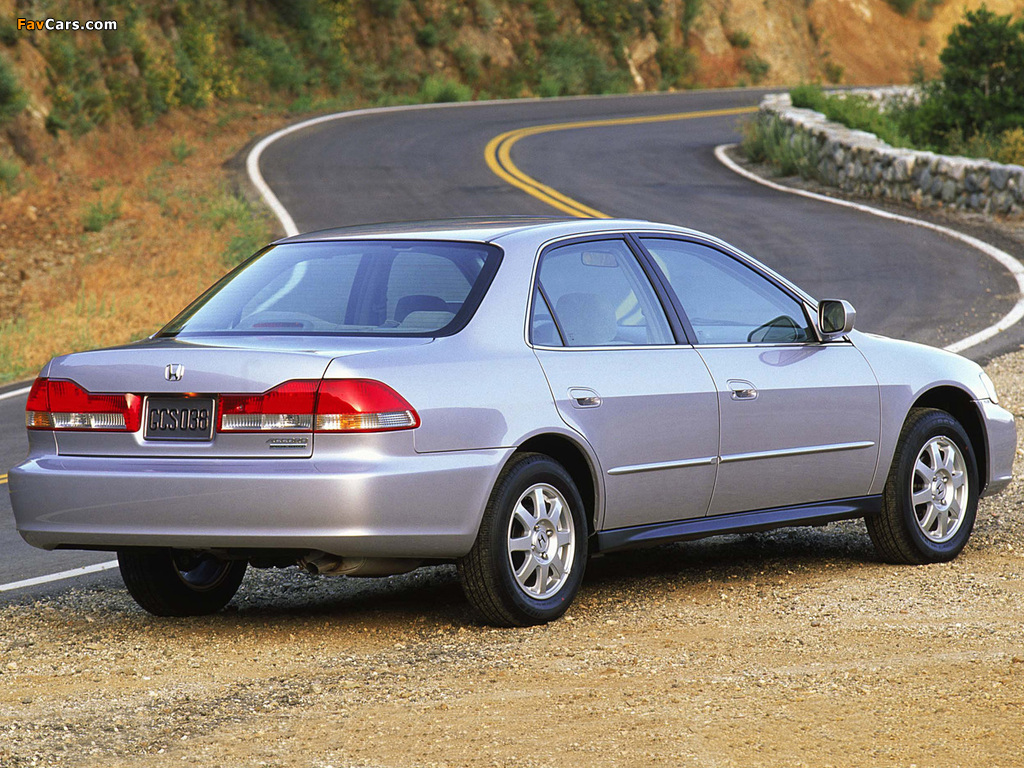 Honda Accord Sedan USspec 19982002 images (1024x768)