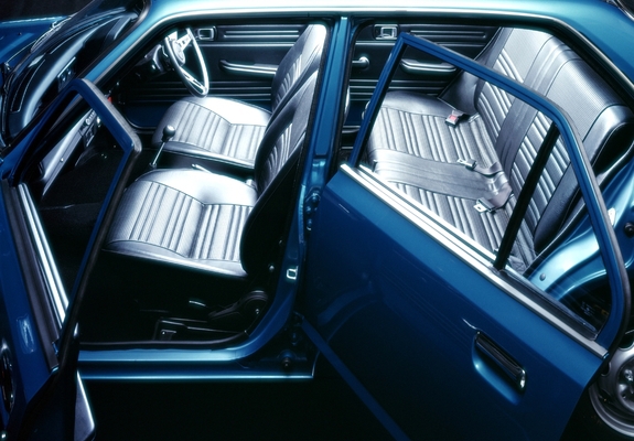 Honda Civic 5-door 1977–79 images