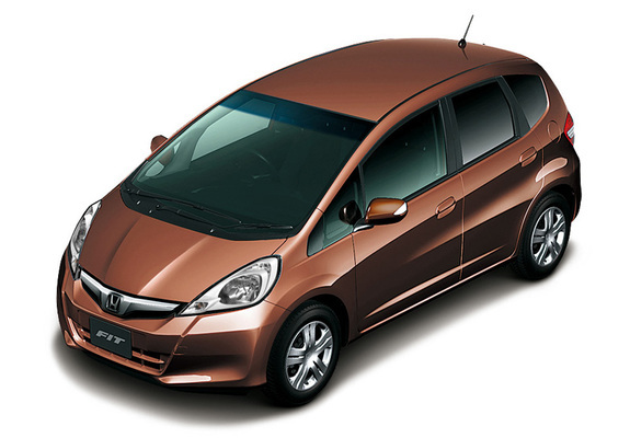 Honda Fit (GE) 2012 pictures
