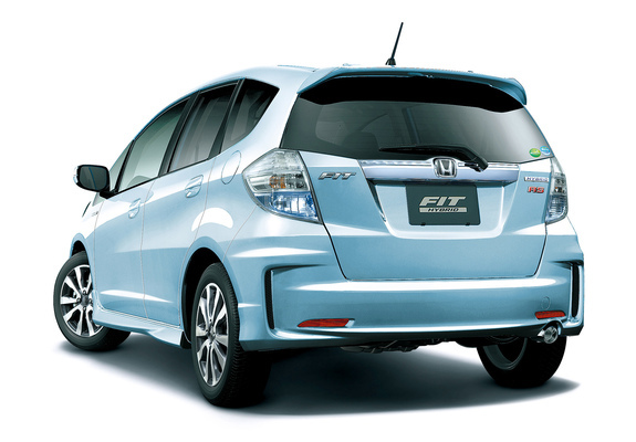 Honda Fit Hybrid RS (GP1) 2012 pictures