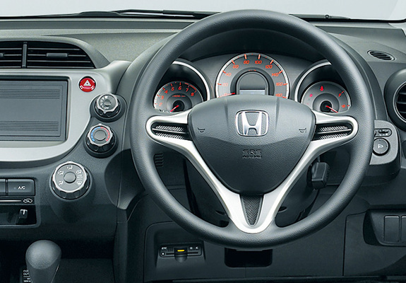 Photos of Honda Fit (GE) 2009