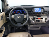 Images of Honda FR-V 2004–09