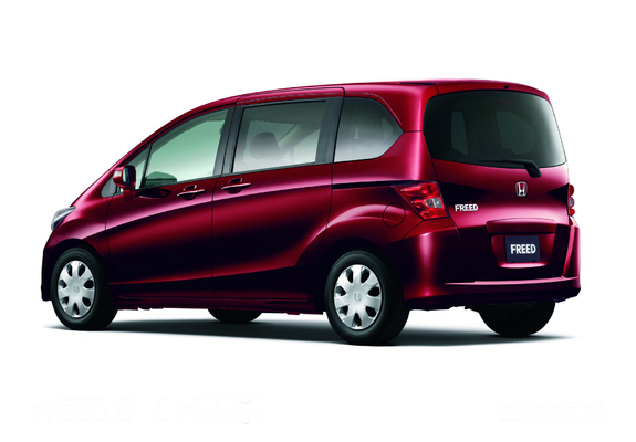 Pictures of Honda Freed (GB3) 2008–11