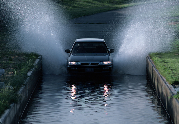 Honda Legend V6 Zi 1985–90 wallpapers