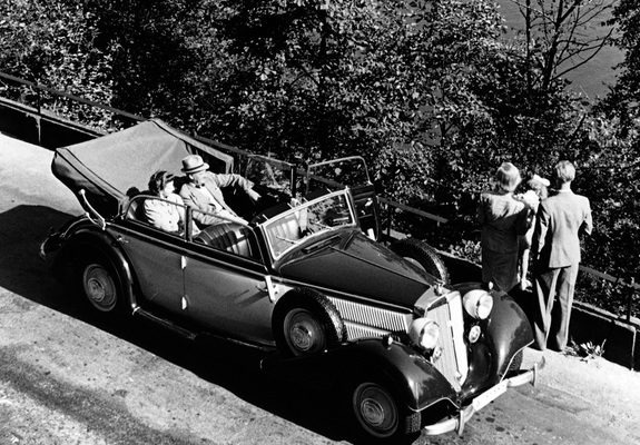Photos of Horch 830 BL Cabriolet 1939