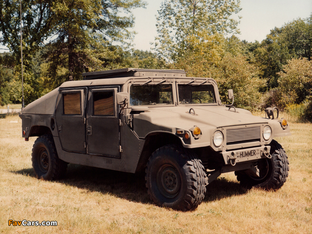 HMMWV XM998 Prototype III 1982 pictures (640 x 480)