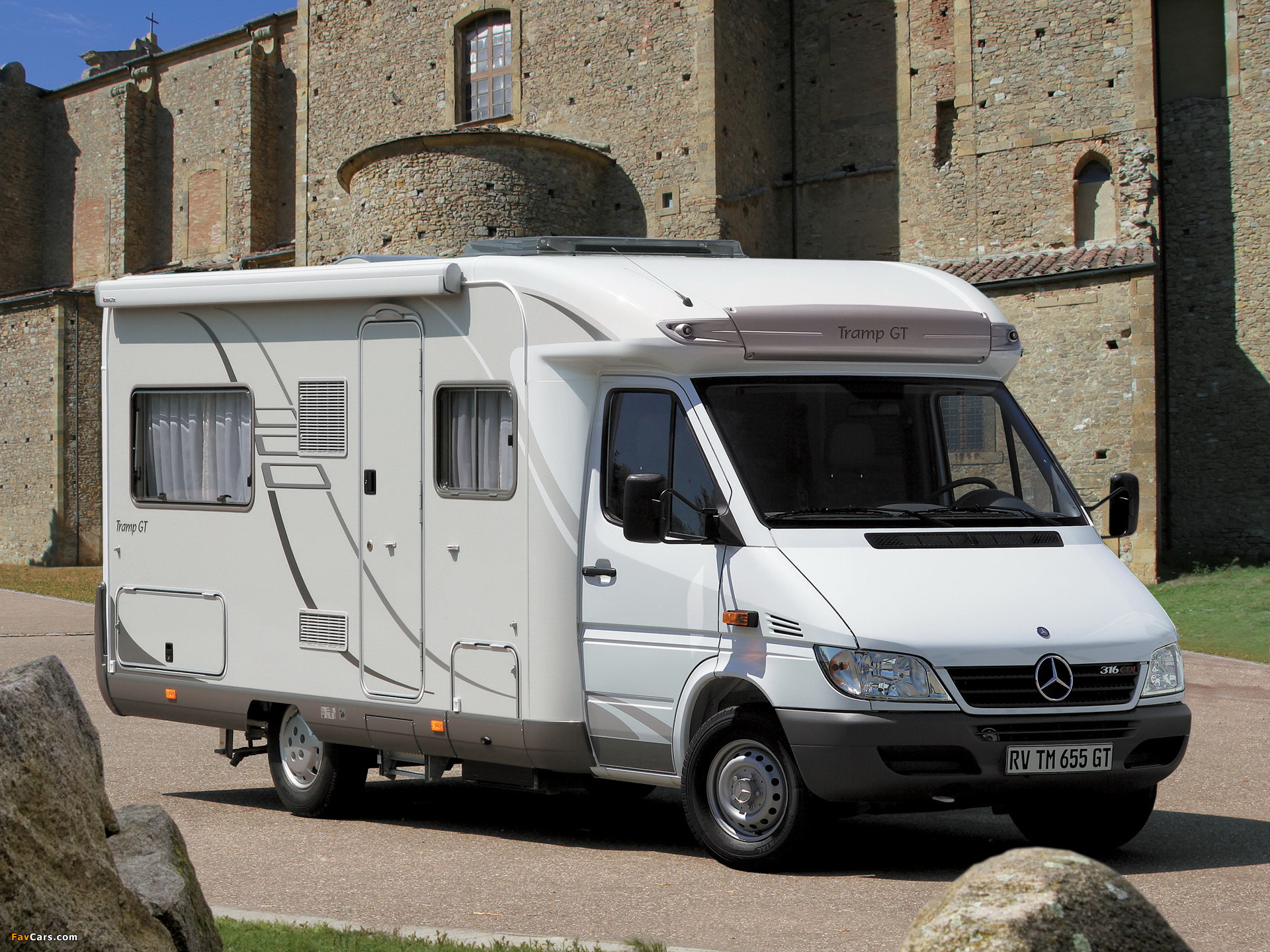 Hymer Tramp M655 GT 2000–06 wallpapers (1920 x 1440)