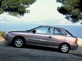 Hyundai Accent 3-door 1994–96 pictures