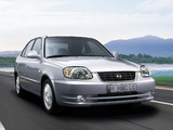Images of Hyundai Accent 5-door 2003–06