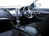 Hyundai i40 Wagon Blue Drive UK-spec 2011 photos