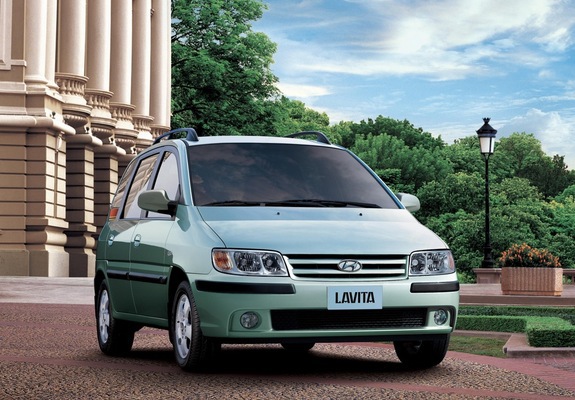 Pictures of Hyundai Lavita 2005–07