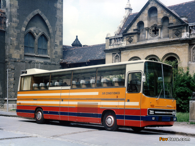 Ikarus 254 Tourist 1975– pictures (640 x 480)