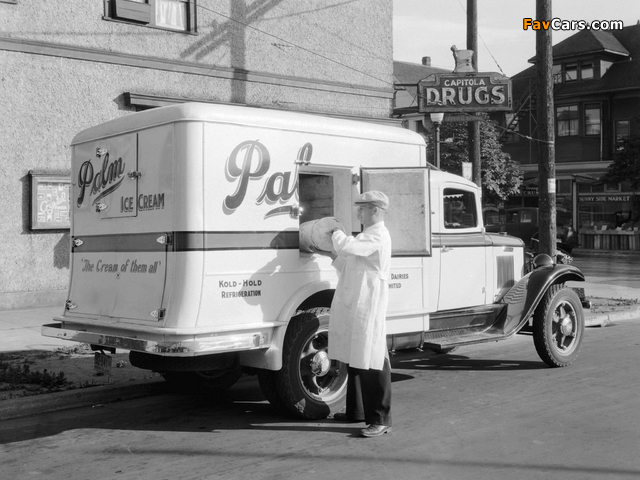 Pictures of 1934–37 International C-30 Refrigerator Truck (640 x 480)