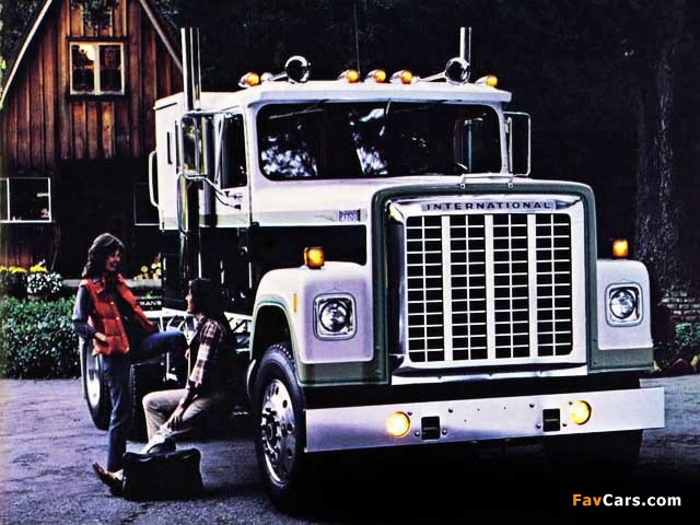 International TranStar 4300 Eagle 1970 pictures (640 x 480)