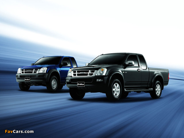 Isuzu D-Max Extended Cab 2002–06 wallpapers (640 x 480)