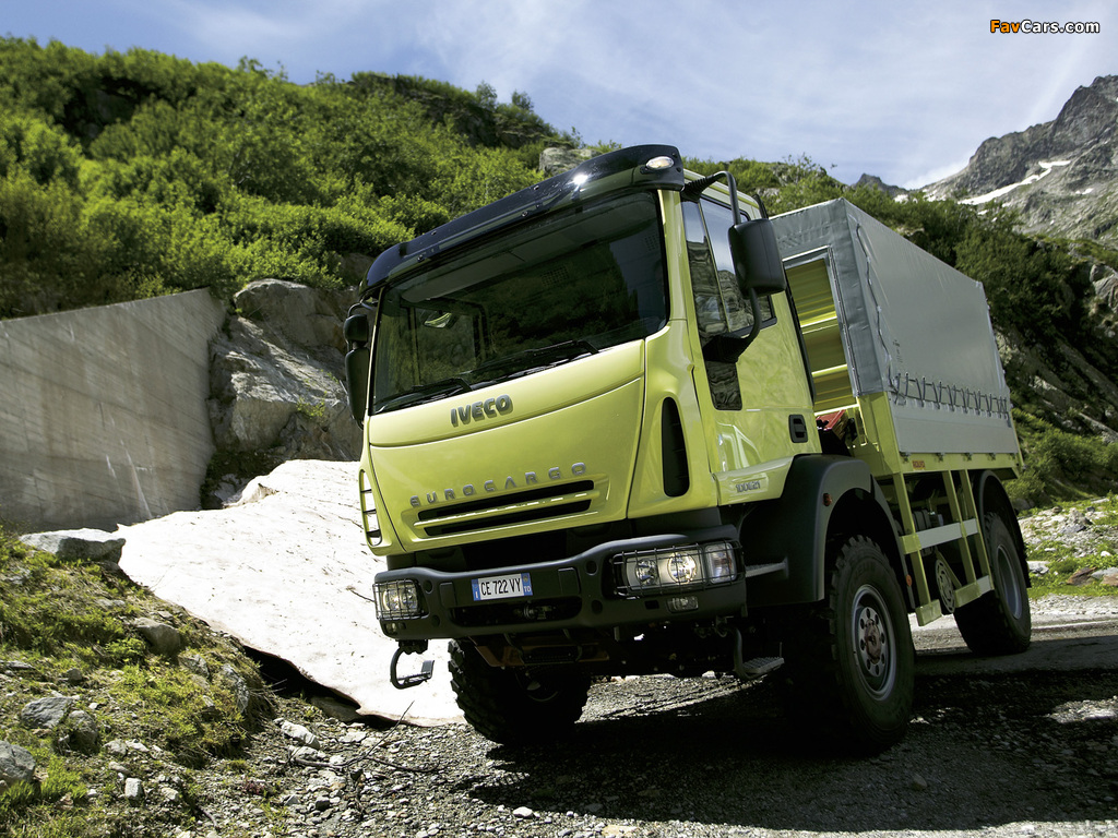 Iveco EuroCargo 4x4 2004–08 wallpapers (1024 x 768)