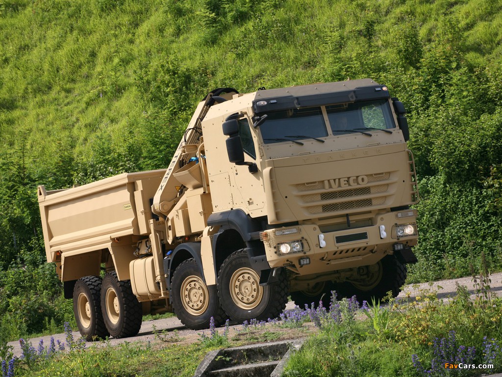 Iveco Trakker 8x8 Defence Vehicle 2012 pictures (1024 x 768)