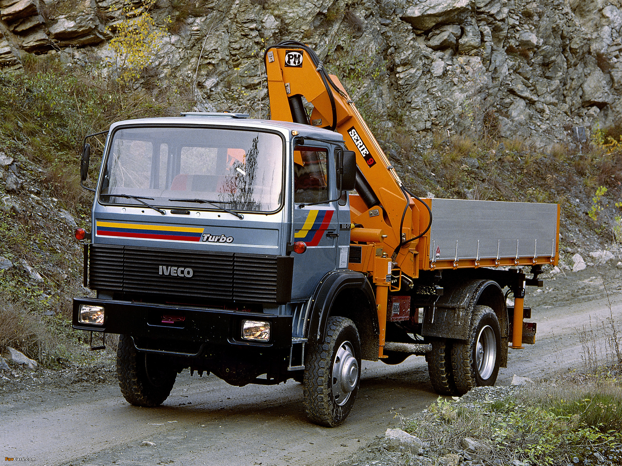 Iveco 110-17 4x4 Turbo 1985–91 wallpapers (2048 x 1536)