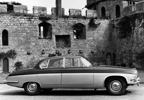 Pictures of Jaguar 420 1966–70