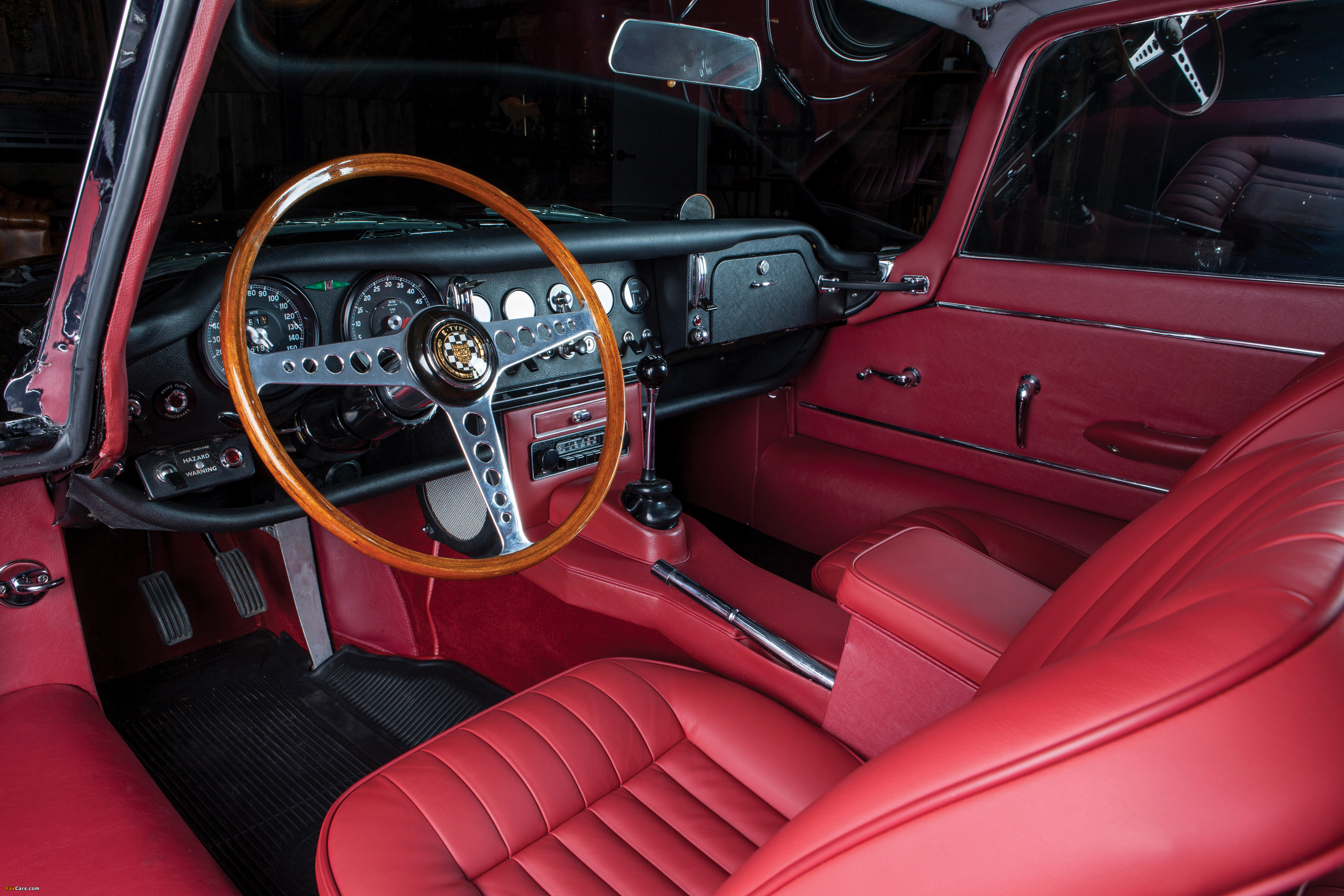 Jaguar E-Type 4.2-Litre Fixed Head Coupe US-spec (XK-E) 1964–1967 images (4000 x 2667)
