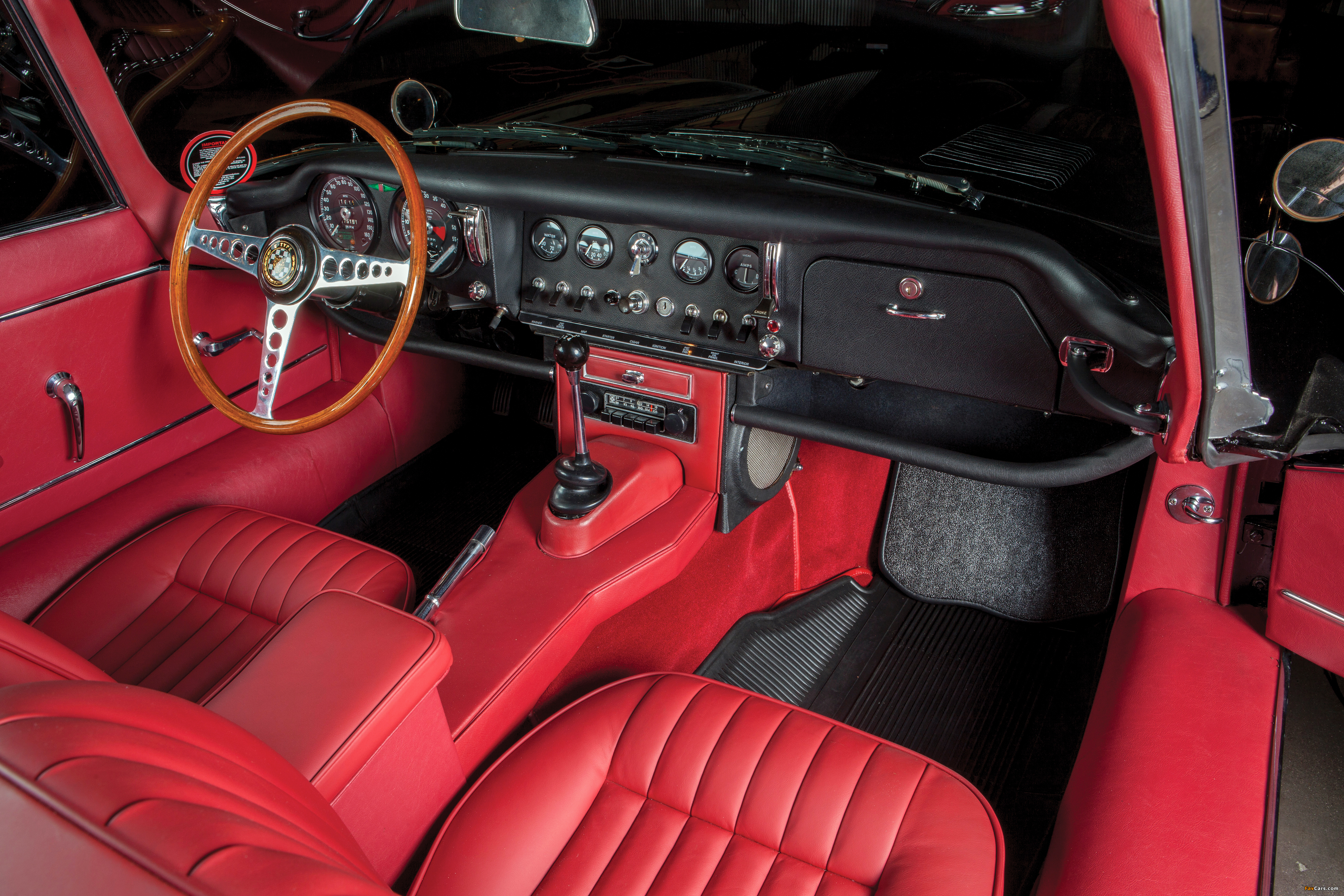 Jaguar E-Type 4.2-Litre Fixed Head Coupe US-spec (XK-E) 1964–1967 photos (4000 x 2667)