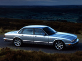 Jaguar XJR (X300) 1994–97 wallpapers