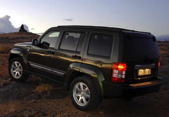 Pictures of Jeep Cherokee Limited RD EU-spec (KK) 2007