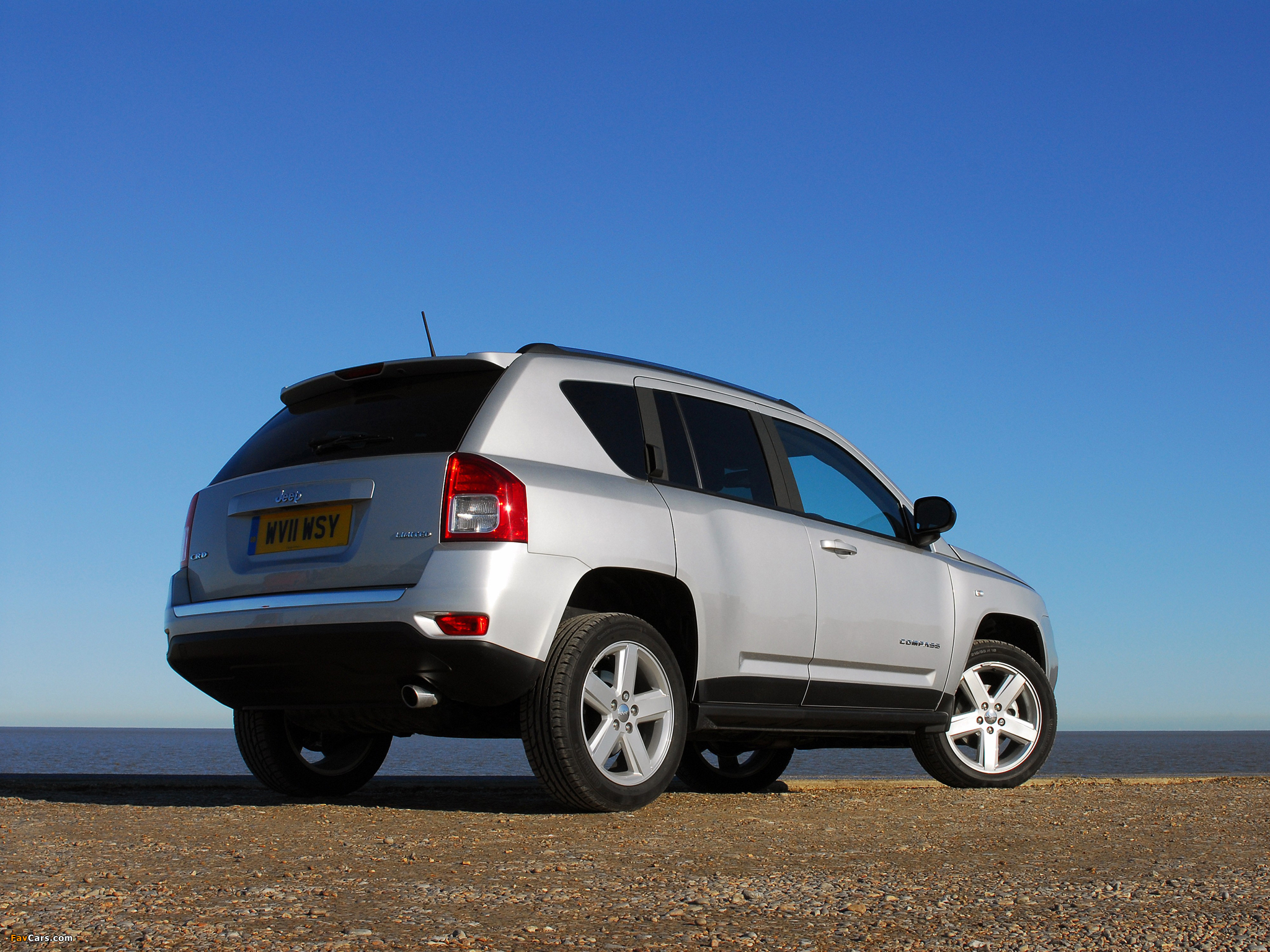 Images of Jeep Compass UK-spec 2011 (2048 x 1536)