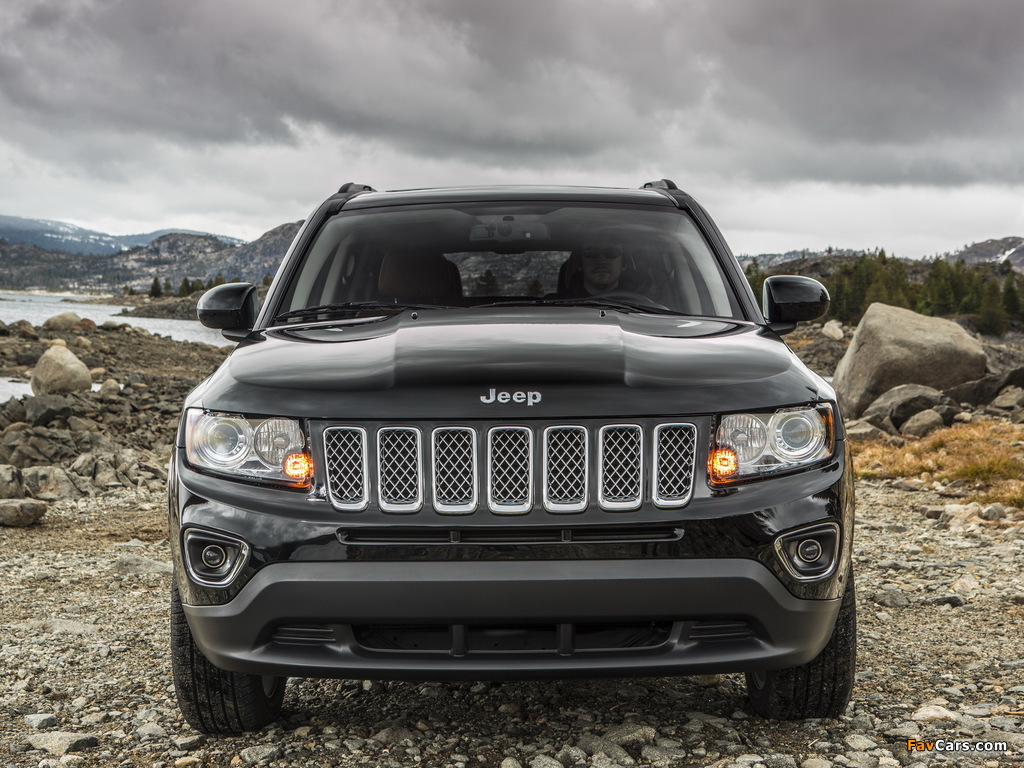 Jeep Compass 2013 wallpapers (1024 x 768)