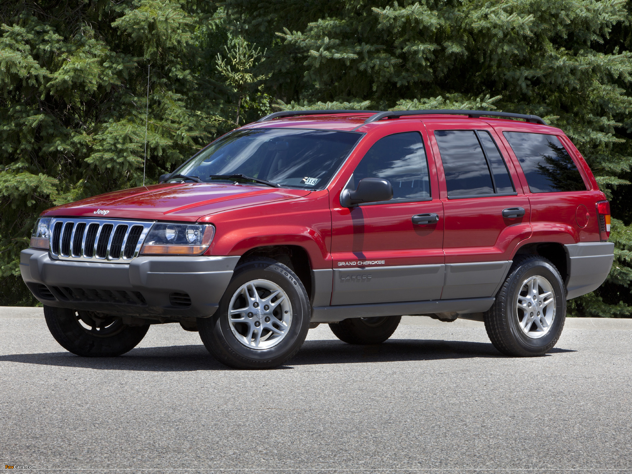 Images of Jeep Grand Cherokee Laredo (WJ) 1998–2004 (2048 x 1536)
