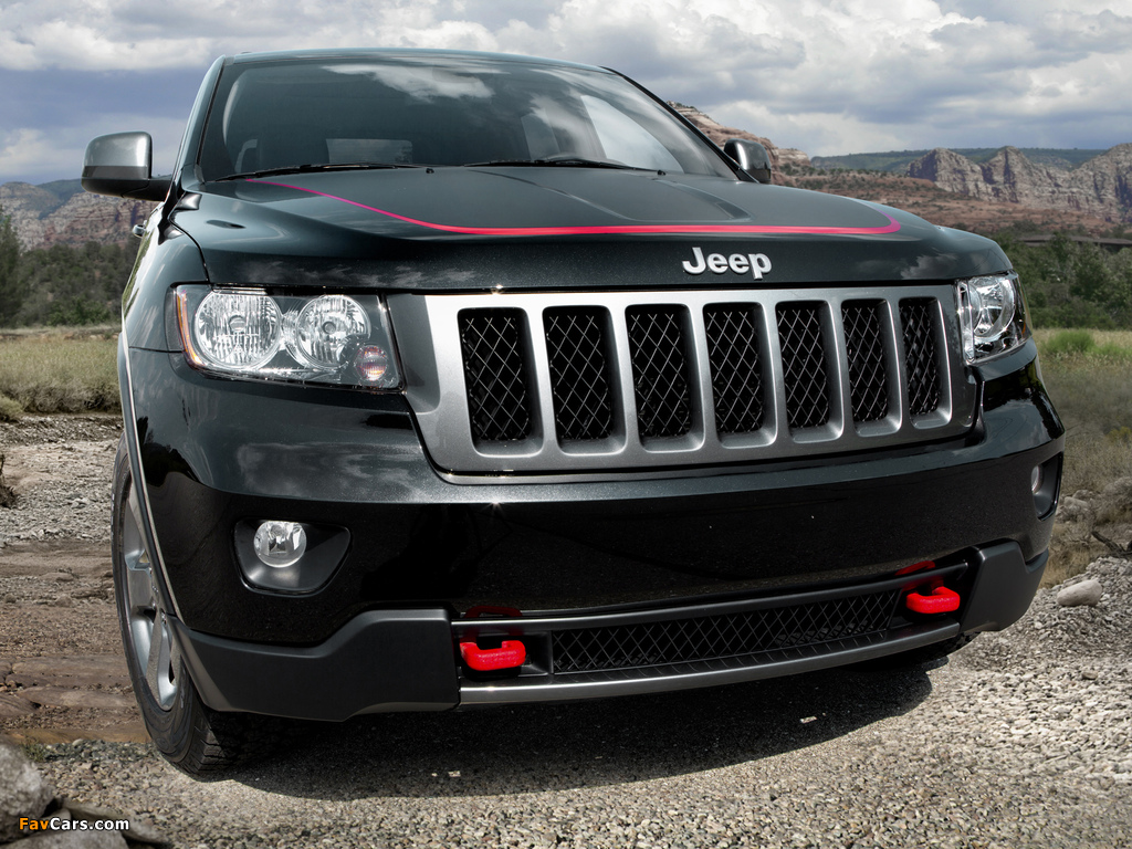 Jeep Grand Cherokee Trailhawk (WK2) 2012 wallpapers (1024 x 768)