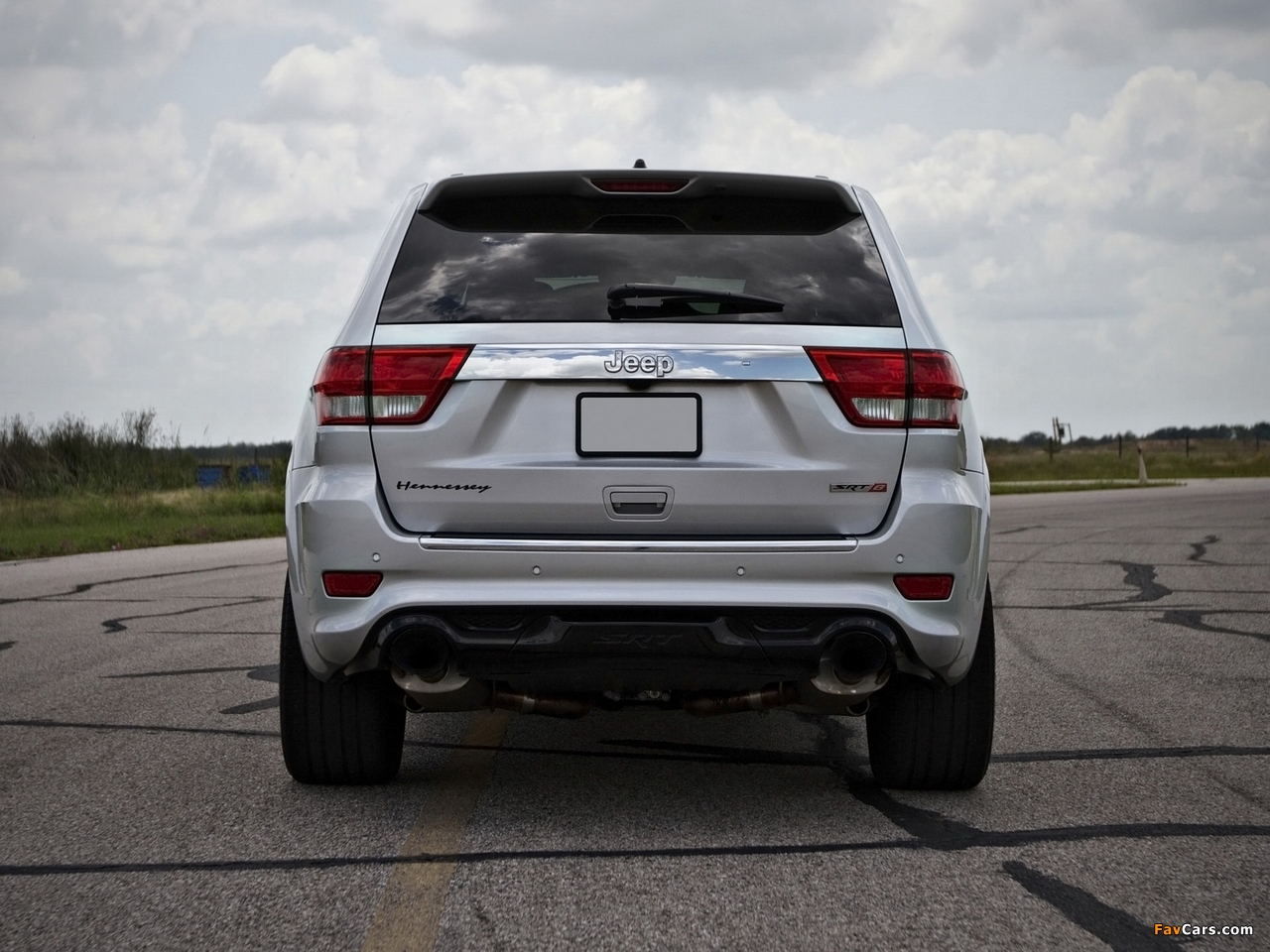 Photos of Hennessey Jeep Grand Cherokee SRT8 HPE650 (WK2) 2013 (1280 x 960)