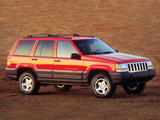 Photos of Jeep Grand Cherokee Laredo (ZJ) 1996–98