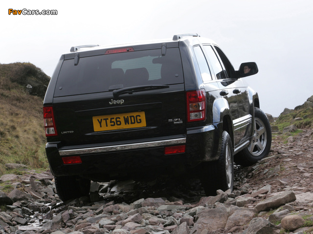 Pictures of Jeep Grand Cherokee 5.7 Limited UK-spec (WK) 2005–10 (640 x 480)