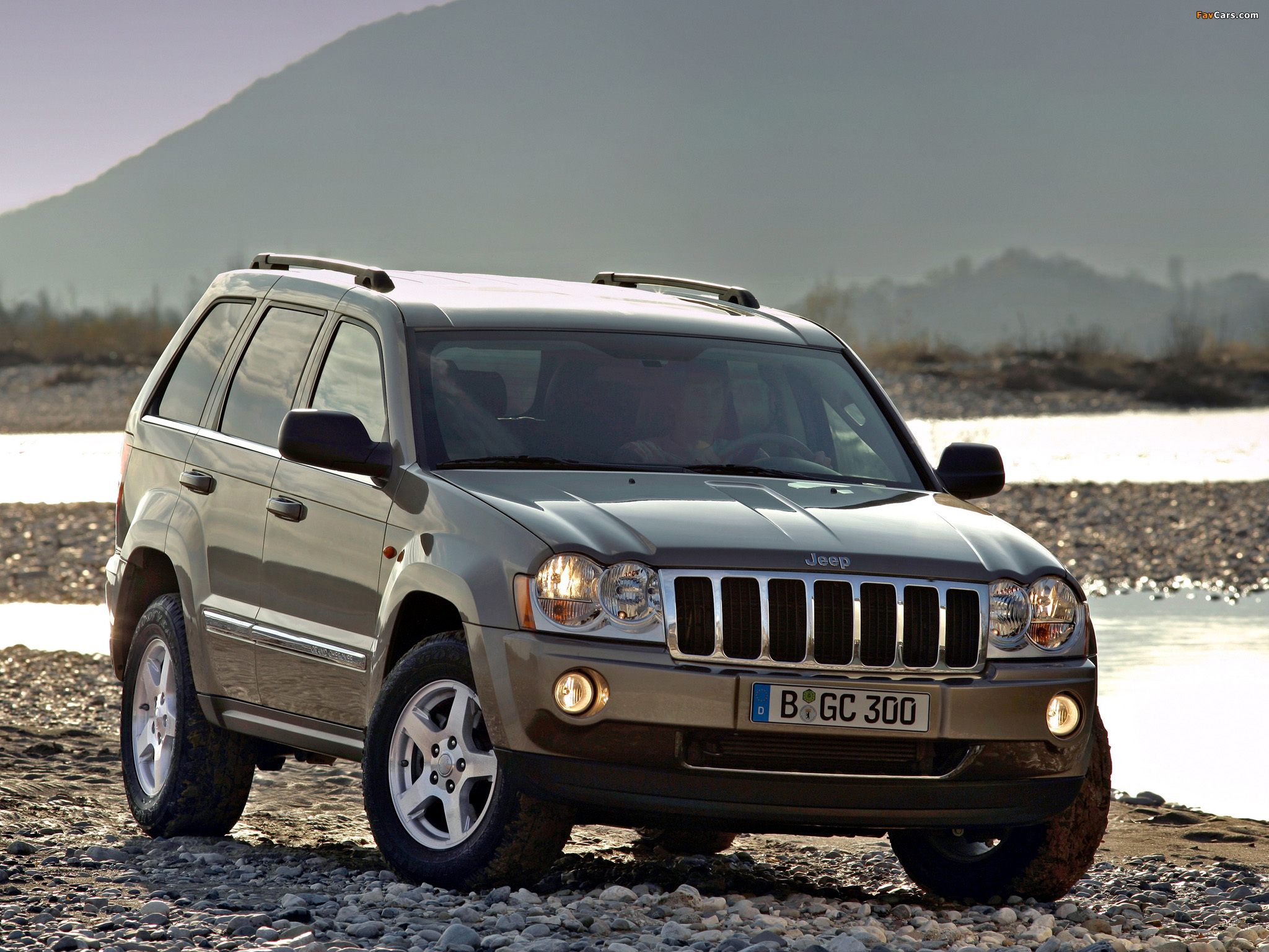 Pictures of Jeep Grand Cherokee CRD Limited (WK) 200507