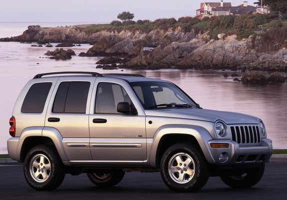 Jeep Liberty Limited 2002–05 wallpapers