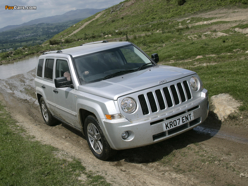 Photos of Jeep Patriot UK-spec 2007–10 (800 x 600)