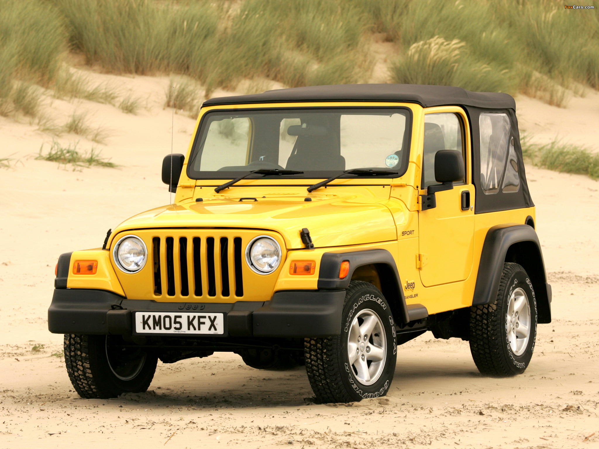 Images of Jeep Wrangler Sport UK-spec (TJ) 1997–2006 (2048 x 1536)