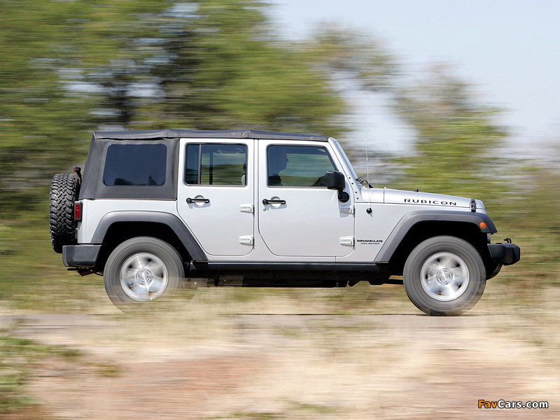 Images of Jeep Wrangler Unlimited Rubicon (JK) 2006–10 (800 x 600)