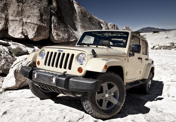 Images of Jeep Wrangler Unlimited Mojave (JK) 2011
