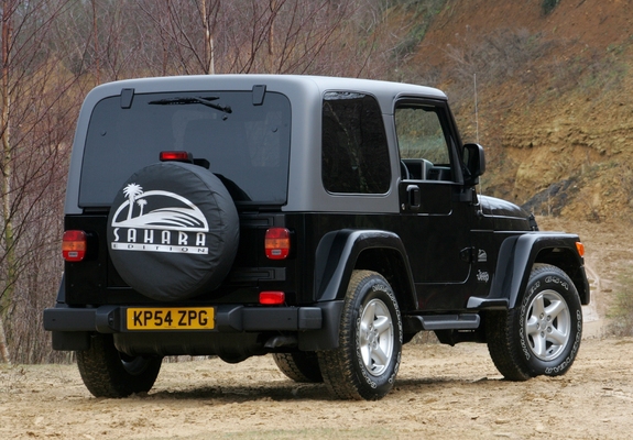 Jeep Wrangler Sahara UK-spec (TJ) 2002–06 images