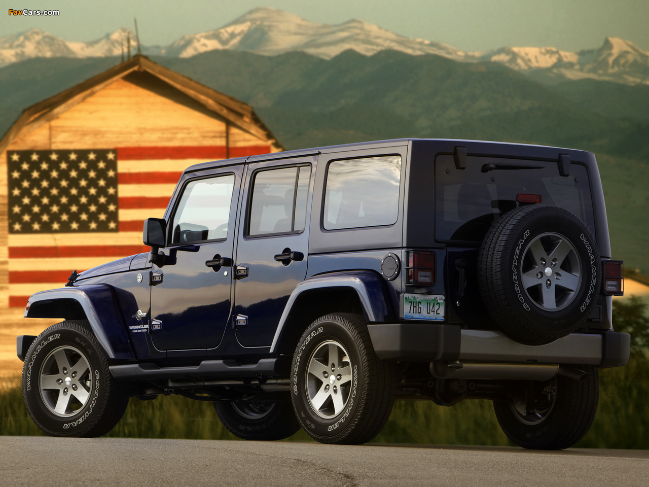 Jeep Wrangler Unlimited Freedom (JK) 2012 photos (1280 x 960)