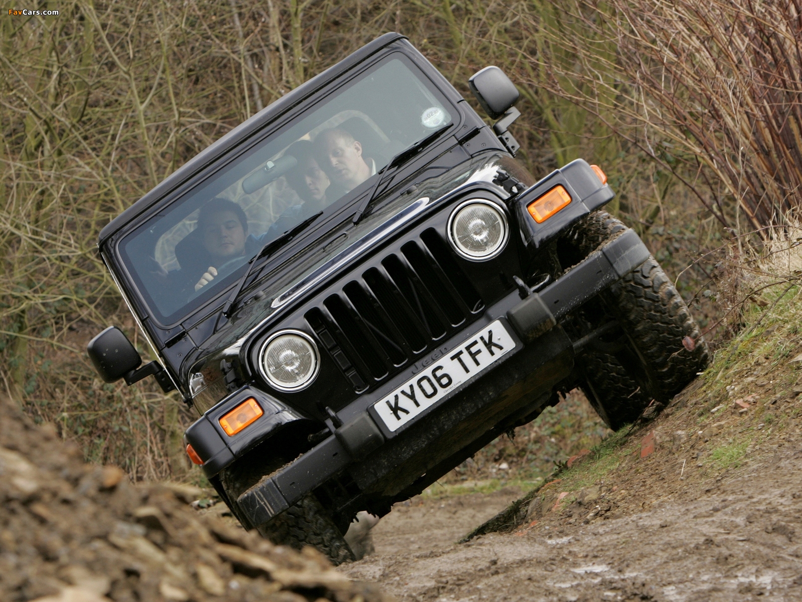 Photos of Jeep Wrangler Sport UK-spec (TJ) 1997–2006 (1600 x 1200)