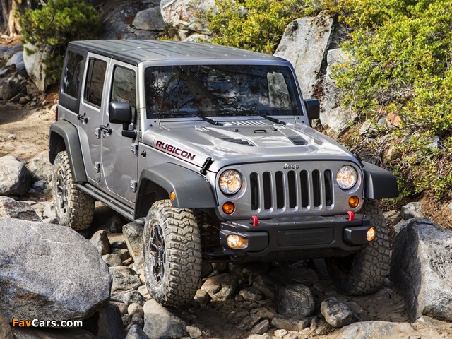 Photos of Jeep Wrangler Unlimited Rubicon 10th Anniversary (JK) 2013 (640 x 480)
