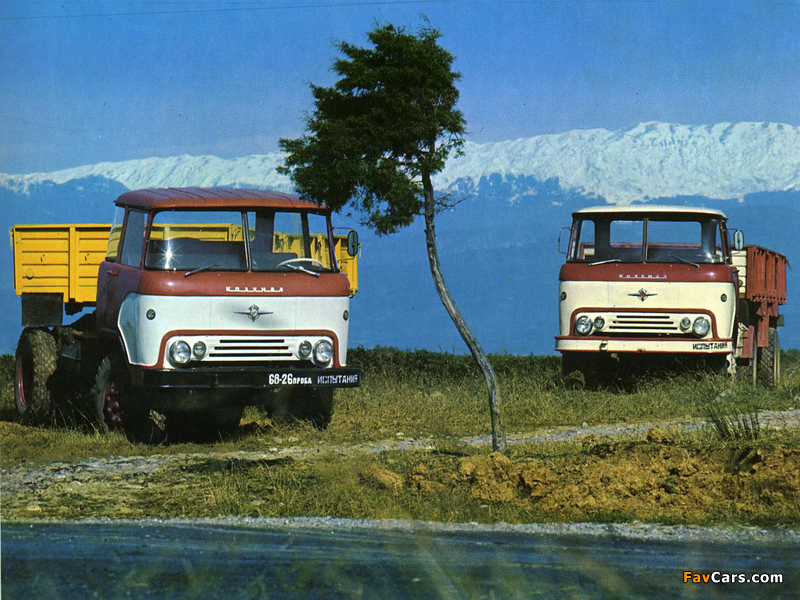 608   1965–67 images (800 x 600)