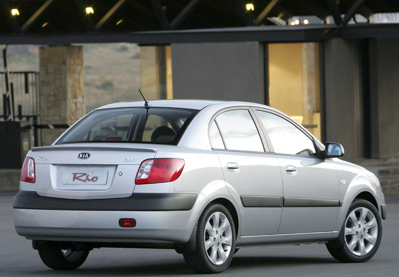 Photos of Kia Rio Sedan ZA-spec (JB) 2005–11
