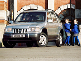 Pictures of Kia Sportage XSE UK-spec 2002–03