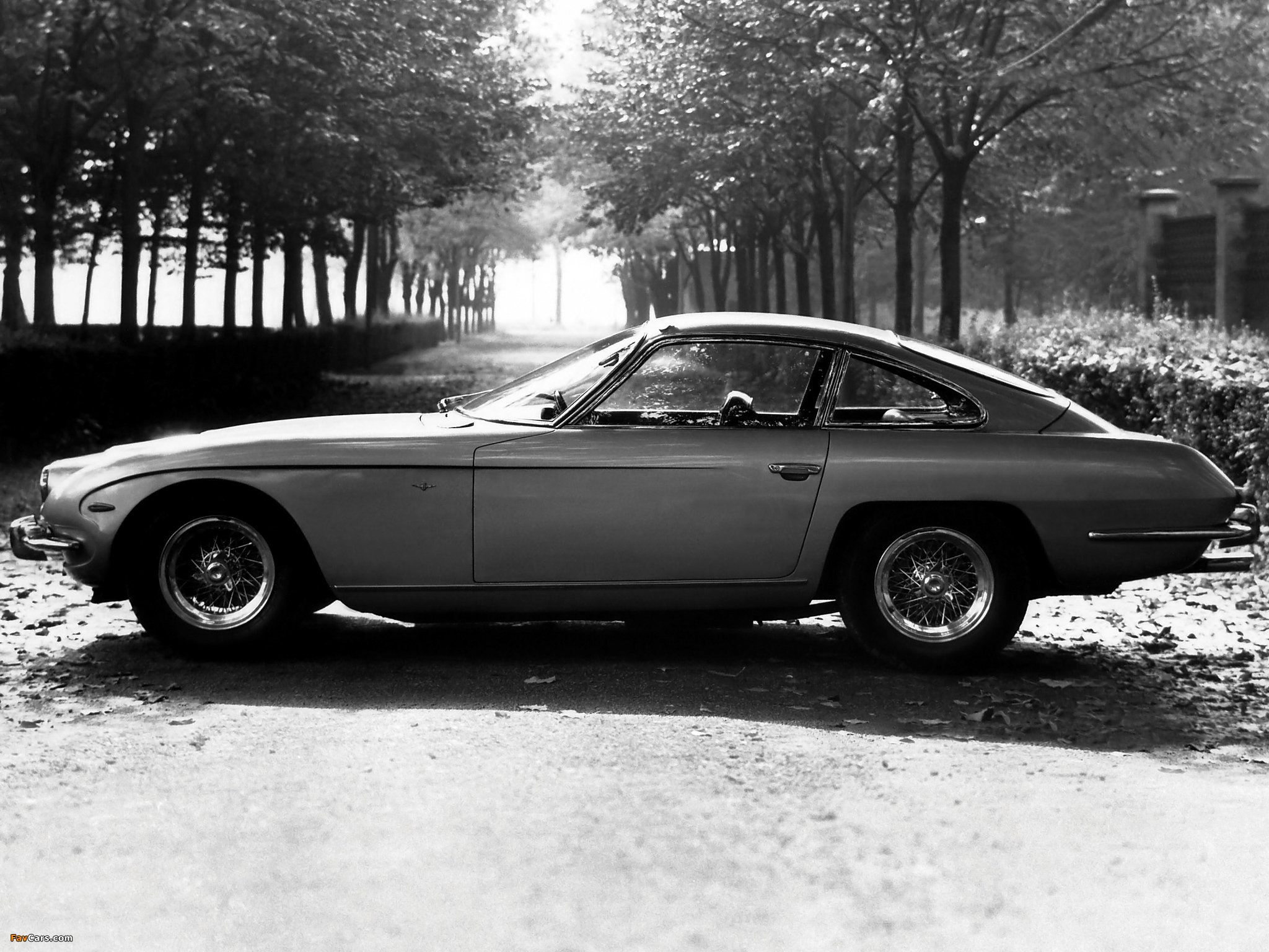 Lamborghini 400 GT 2+2 1966–68 images (2048 x 1536)