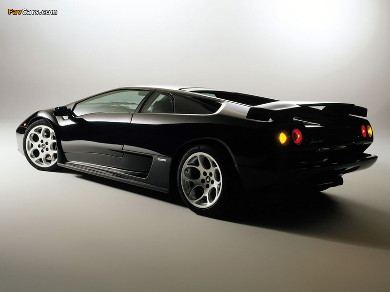 Images of Lamborghini Diablo VT 6.0 2000–01 (800 x 600)