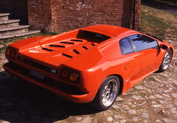 Lamborghini Diablo VT (ver.1) 1993–98 photos